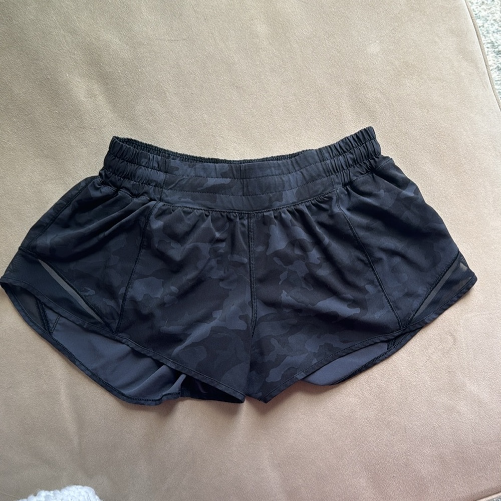 Lululemon Hotty Hot Short ll
